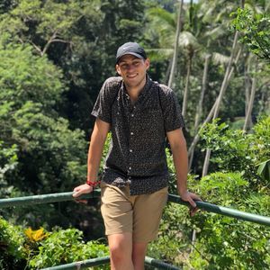 Meet your Posher, Greg